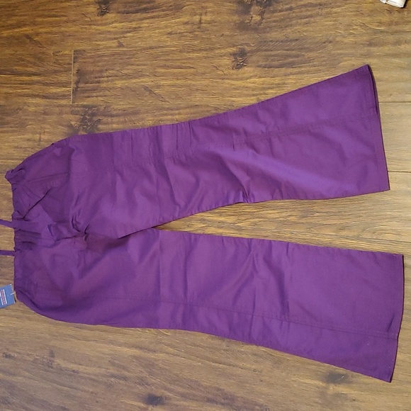 Cherokee Workwear Scrub pants xxs petite eggplant - Picture 2 of 3